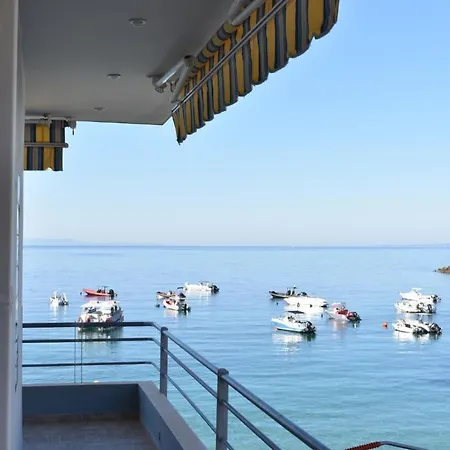 Konukevi Ionian Balcony